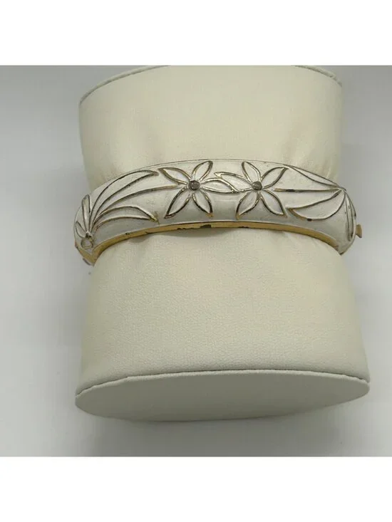 Vintage White Enamel Gold Tone Floral Hinged Bangle Clamper Bracelet Retro Flowe - Picture 4 of 12